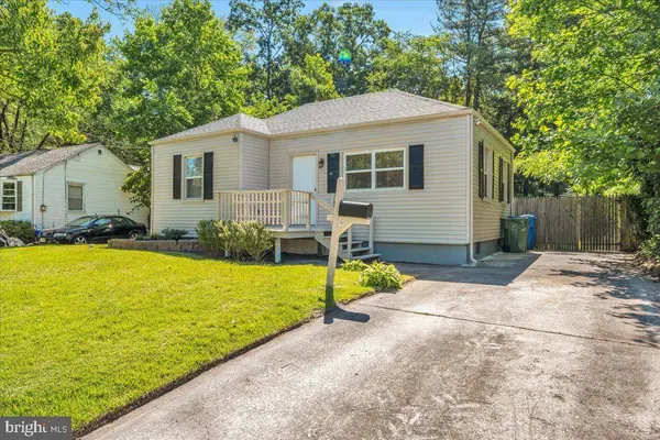 132 EDISON RD, Cherry Hill, NJ 08034