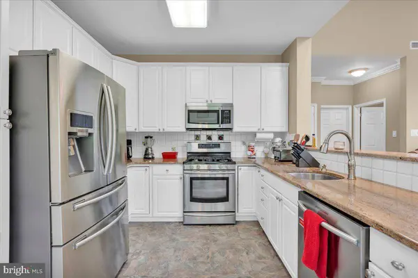 1202 CHAMPLAIN DR, Voorhees, NJ 08043