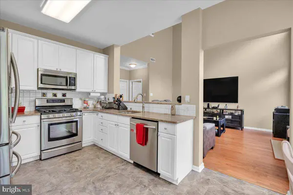 1202 CHAMPLAIN DR, Voorhees, NJ 08043