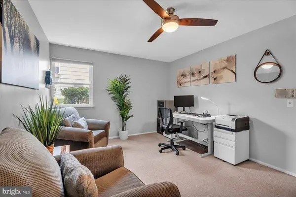 223 NATHANIEL AVE, Cherry Hill, NJ 08003