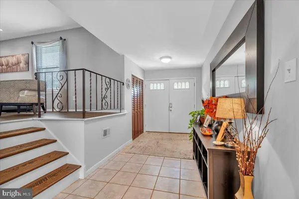223 NATHANIEL AVE, Cherry Hill, NJ 08003