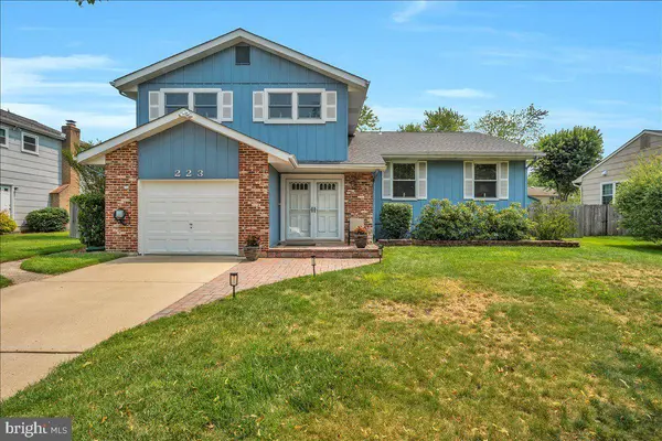 223 NATHANIEL AVE, Cherry Hill, NJ 08003