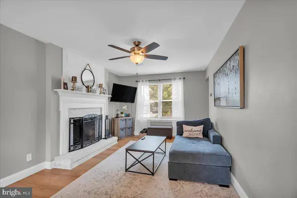 9 LANCASTER DR, Marlton, NJ 08053