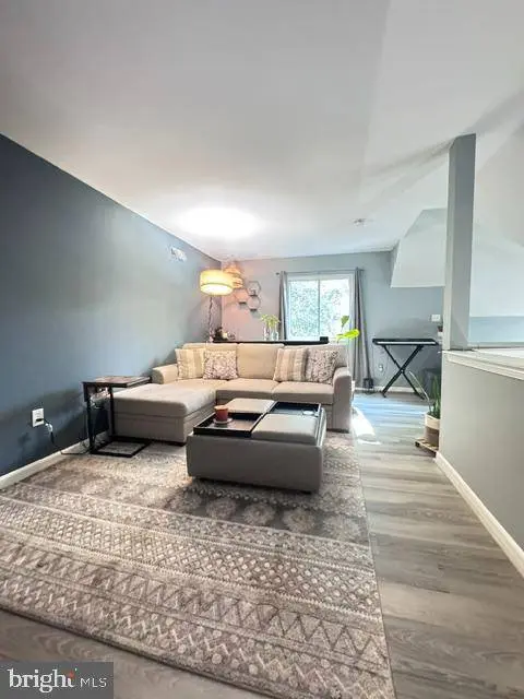147 WOODLAKE DR, Marlton, NJ 08053