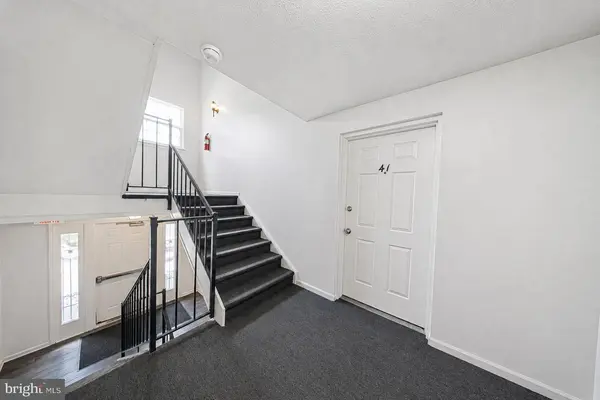 41 CRANBERRY CT, Marlton, NJ 08053