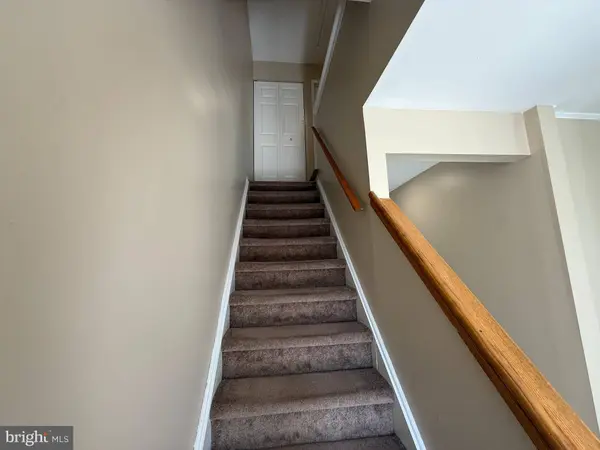 1151 GOLDEN POND CT, Voorhees, NJ 08043