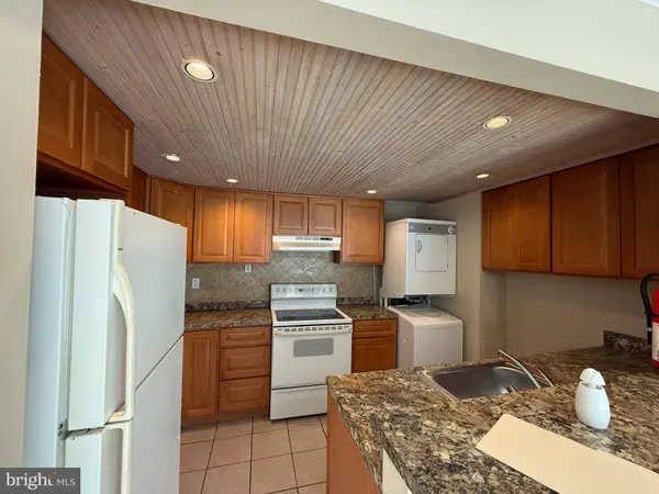 1151 GOLDEN POND CT, Voorhees, NJ 08043