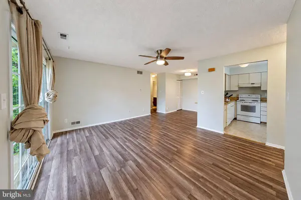 330-A WILLOW TURN, Mount Laurel, NJ 08054