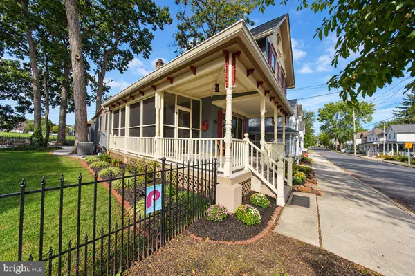 102 WEST AVE, Pitman, NJ 08071
