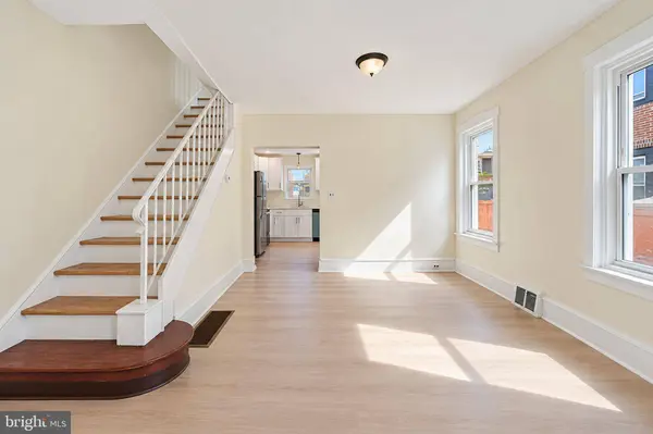 705 POWELL ST, Gloucester City, NJ 08030