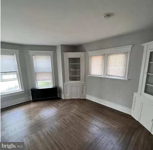 27 WASHINGTON AVE #1, Collingswood, NJ 08108