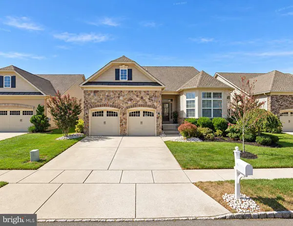 6 COPLEY CIR