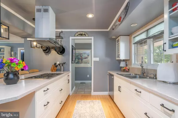 962 HUNT BLVD, Atco, NJ 08004