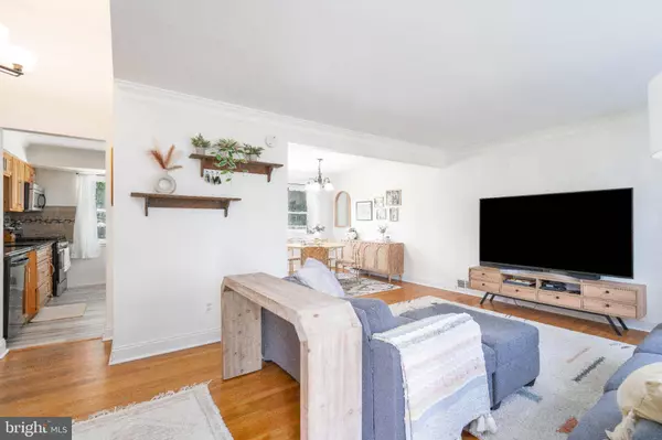 20 RANDOLPH DR, Mount Holly, NJ 08060