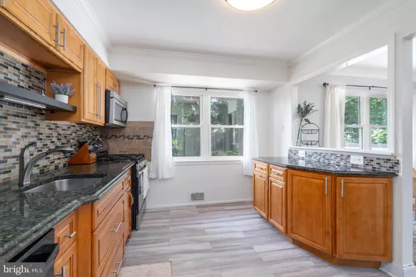 20 RANDOLPH DR, Mount Holly, NJ 08060