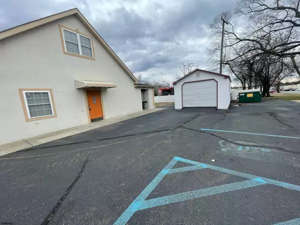 100 S White Horse Pike, Hammonton, NJ 08037