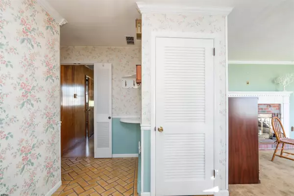 19 Middle Road, Hammonton, NJ 08037