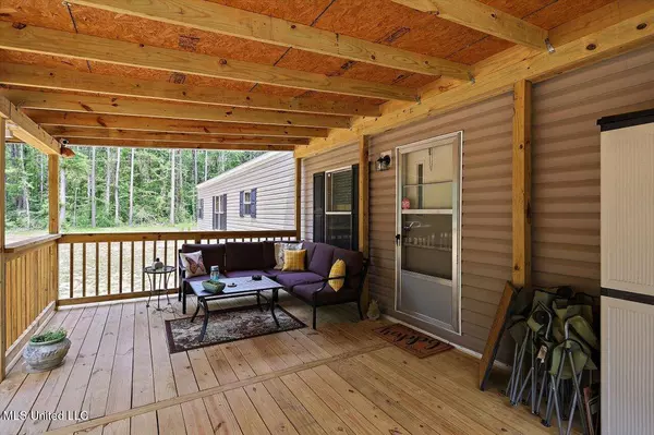 126 Haynes Chapel Road, Pelahatchie, MS 39145