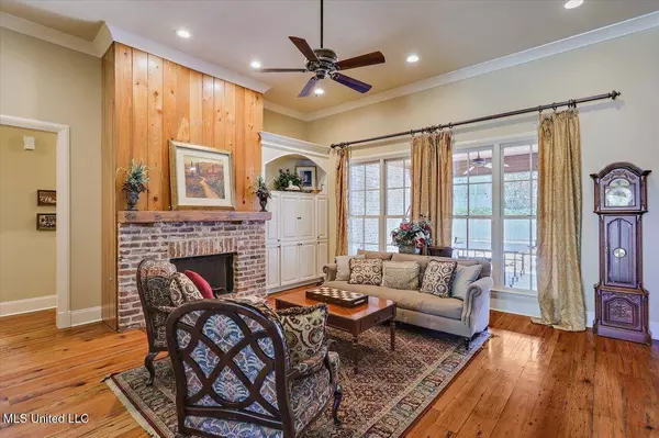 106 Glenwood Bend, Madison, MS 39110