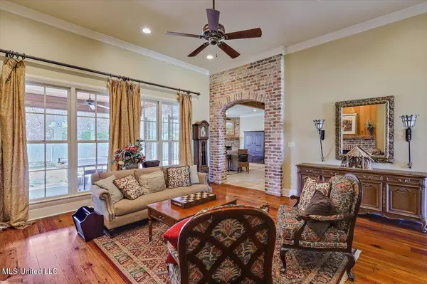 106 Glenwood Bend, Madison, MS 39110