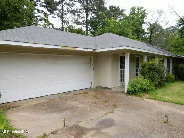 1510 Springridge Drive, Jackson, MS 39211