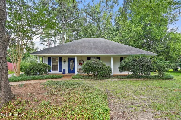 634 Twin Harbor Place, Madison, MS 39110