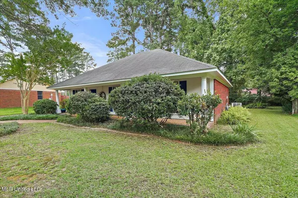 634 Twin Harbor Place, Madison, MS 39110