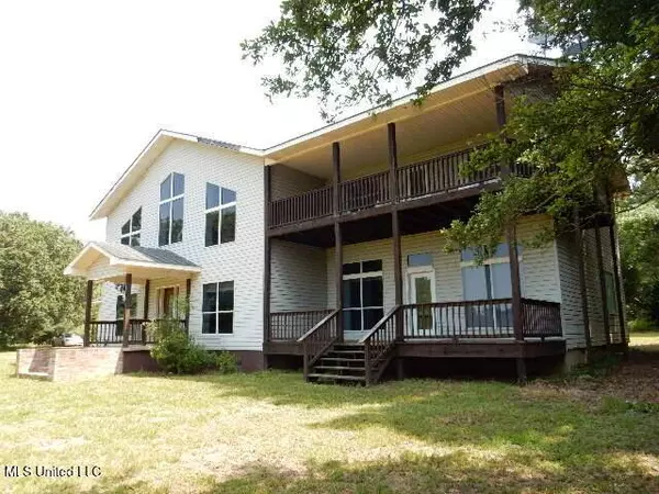 120 Hoadley Road, Poplarville, MS 39470