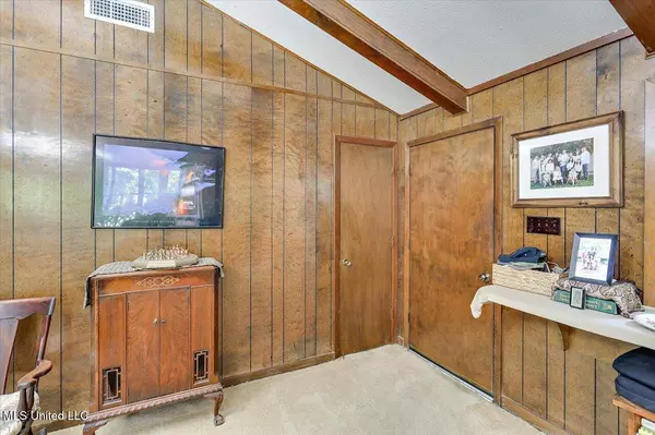 104 Holly Trail, Brandon, MS 39047