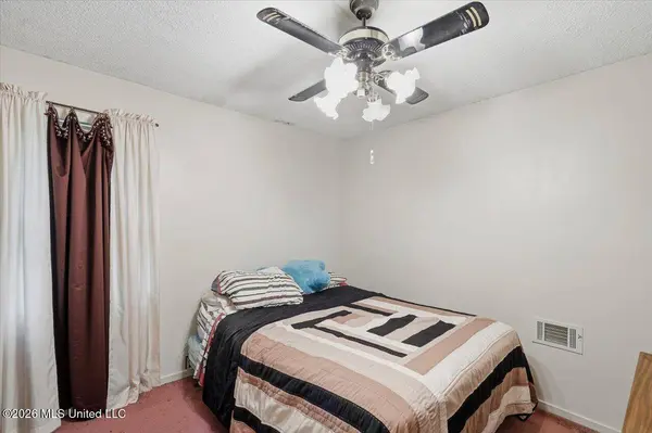 1511 Lowery Lane, Jackson, MS 39209