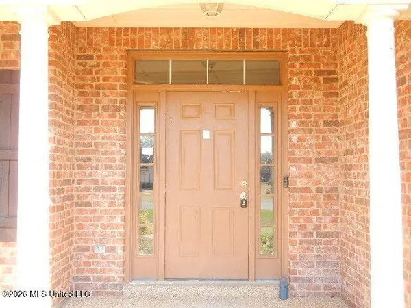 4860 Wedgewood Drive, Olive Branch, MS 38654