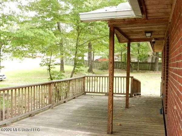 37 Cedar Lane, Coffeeville, MS 38922