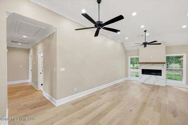 280 Fairfield Drive, Jackson, MS 39206