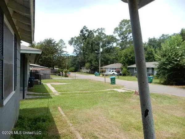 313 Petal Drive, Petal, MS 39465