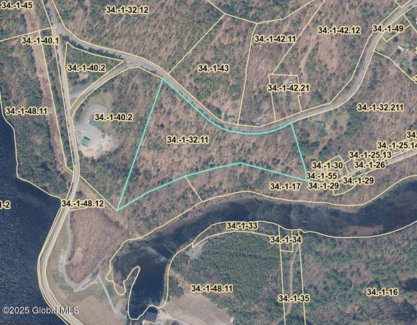 L32.10 N Shore Road, Hadley, NY 12835