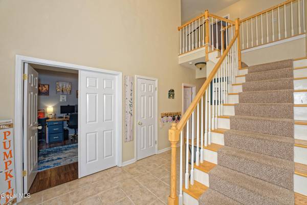 8 Jordan Lane, Glenville, NY 12302