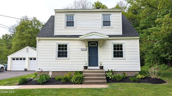 202 Hetcheltown Road, Glenville, NY 12302