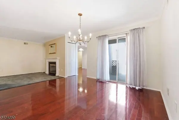 26 Hart Dr, West Orange Twp., NJ 07052