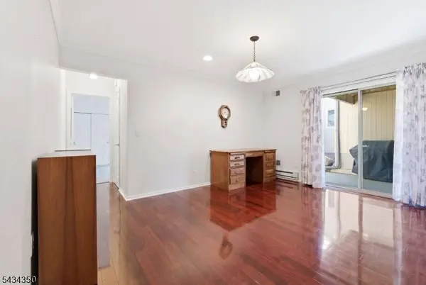 26 Hart Dr, West Orange Twp., NJ 07052