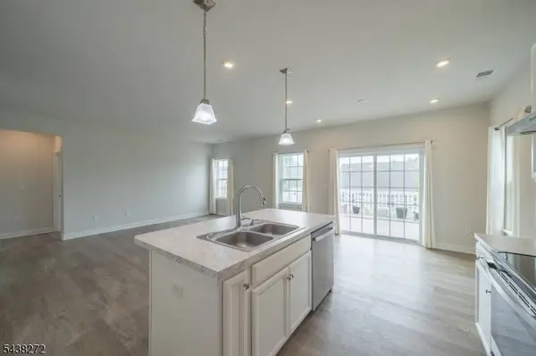 14 Mountain View Ln, Mansfield Twp., NJ 07865