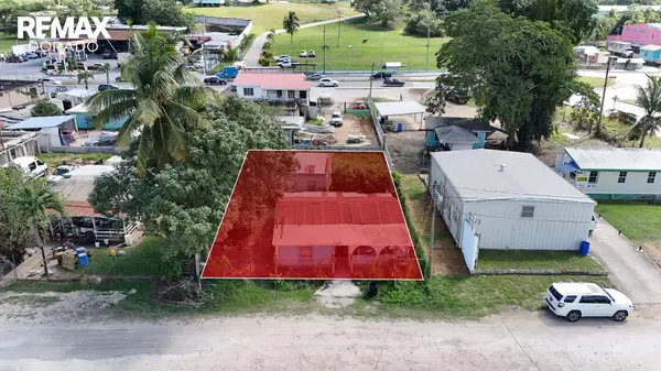SOLD PRIME LOCATION - Santa Elena Property