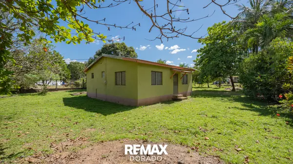 Cozy House in St Margaret Village - 2 Bed, 1 Bath, 
