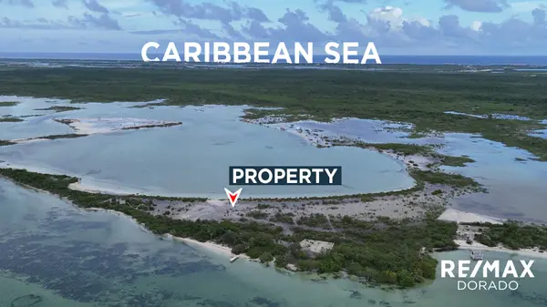 Lagoon Front Property with Caribbean Sea Access – North of Secret Beach, Ambergris Caye., 