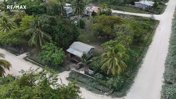 Cayo District, C.A.,2 oversized residential lots near Spanish lookout; Black Man Eddy Village