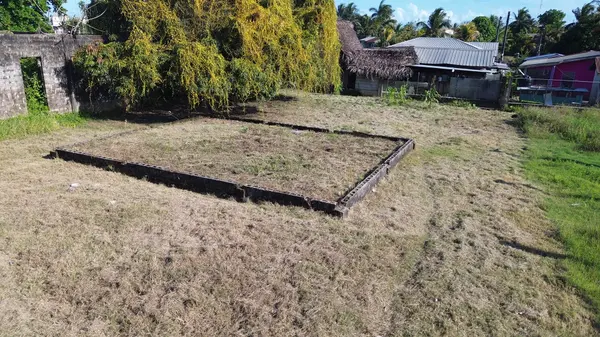 Ready-to-Build Lot with Foundation in Punta Gorda Town
