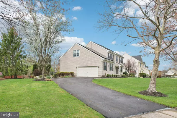 17 WINDING WAY, Mount Laurel, NJ 08054