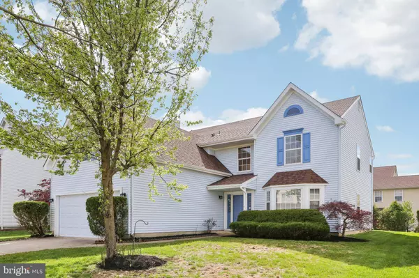 12 BARTON WAY, Mount Laurel, NJ 08054