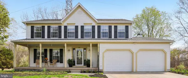 208 CHURCHILL DOWNS CT, Mount Laurel, NJ 08054