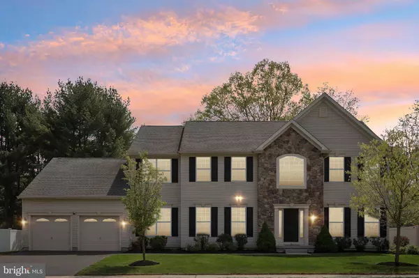 6 ARIANAS CT, Mount Laurel, NJ 08054