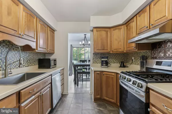 6 SAGE DR, Lumberton, NJ 08048